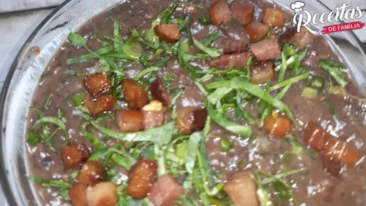 Caldo de feijão, ótimo para qualquer época do ano