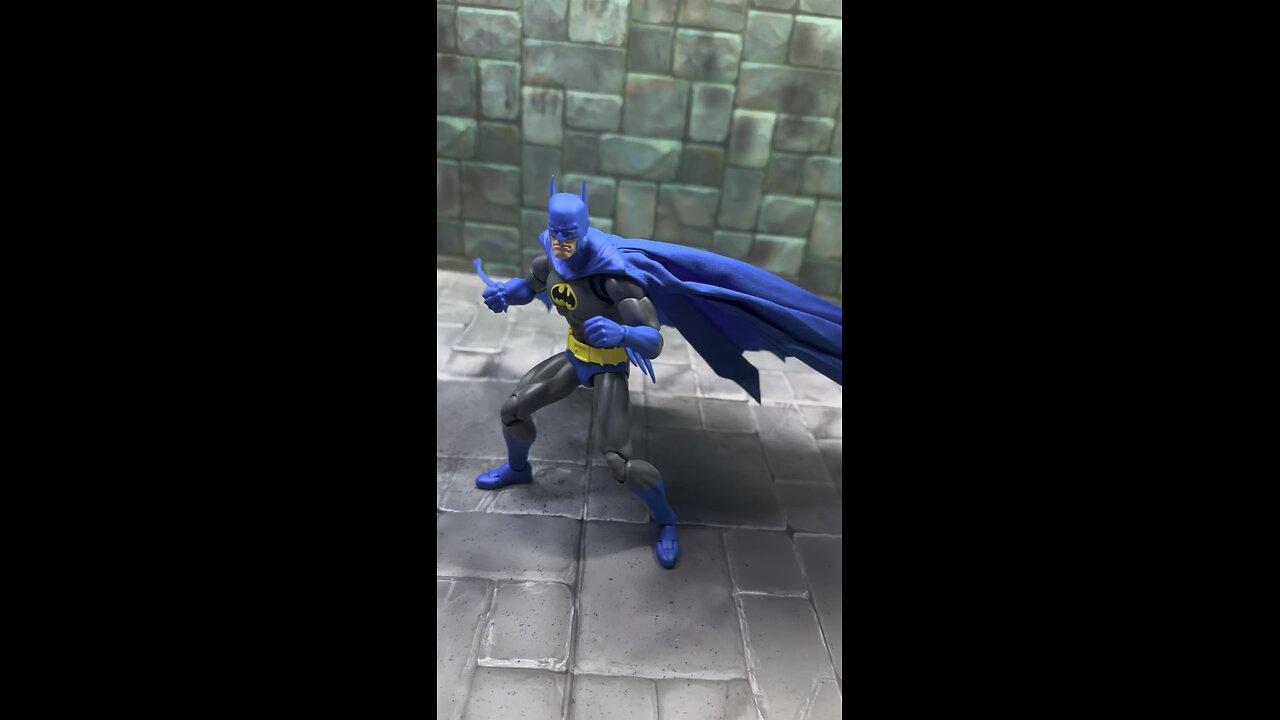 Mafex Knight Crusader Batman