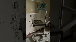 Abandoned insane asylum in Illinois ￼