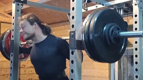 Ridiculously Easy 3x5 147.5 Kgs Back-off Squats. Last Set