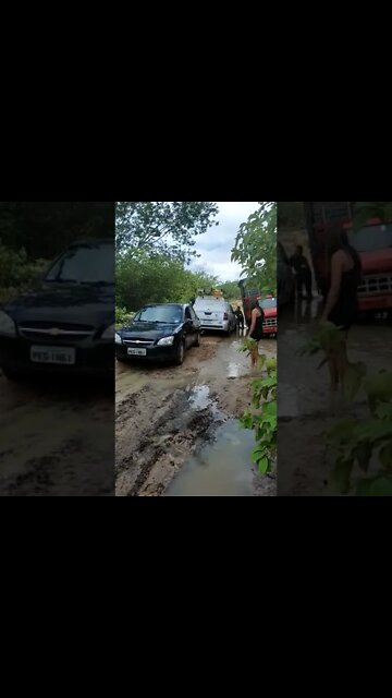 Eita.... Ajudou e se deu mal