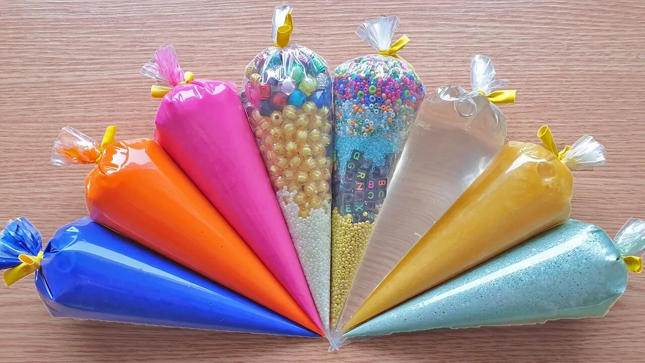 Making Crunchy Slime with Piping Bags #118