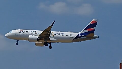 Airbus A320NEO PR-XBH coming from Brasília to Manaus