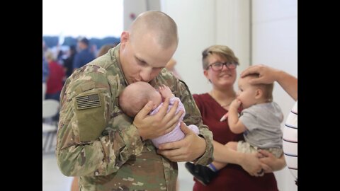 SOLDIERS SURPRISE WIFE COMPILATION