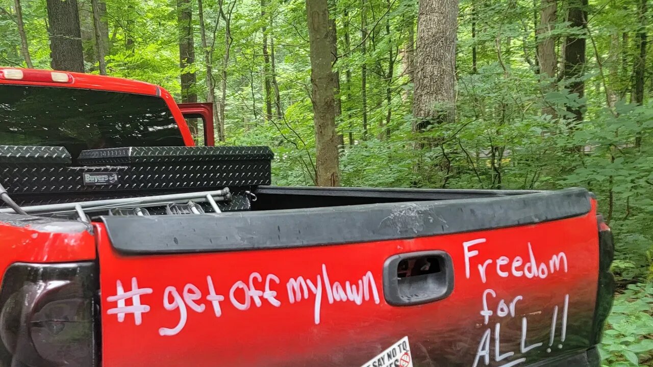 Wakey Wakey. #holdthebench #critterconvoy #corrineirlday