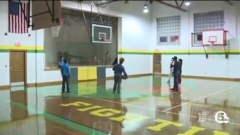 Cavs and City of Cleveland launch 'Hoops After Dark' program for men