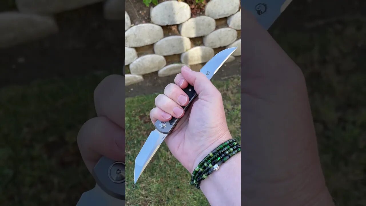WOW!! THIS IS COOL!!! #everdaycarry #knife #edcknife #knifecollection