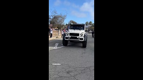 14.500.000$ for a plate G WAGON GANG