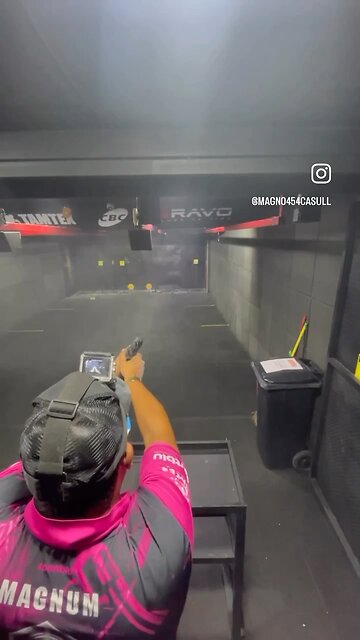 Duelo de metais clube bravo