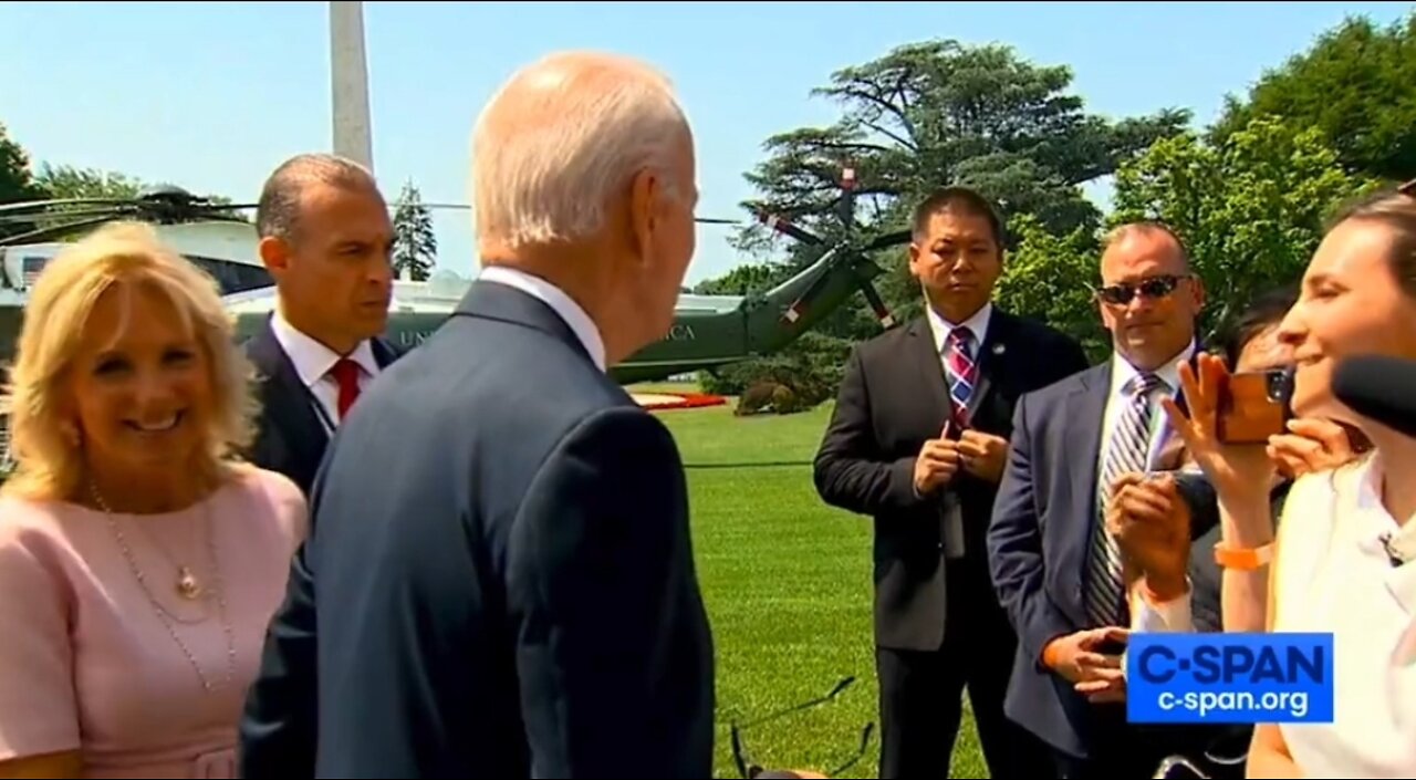 Jill Biden Pulls Joe Away From Reporters