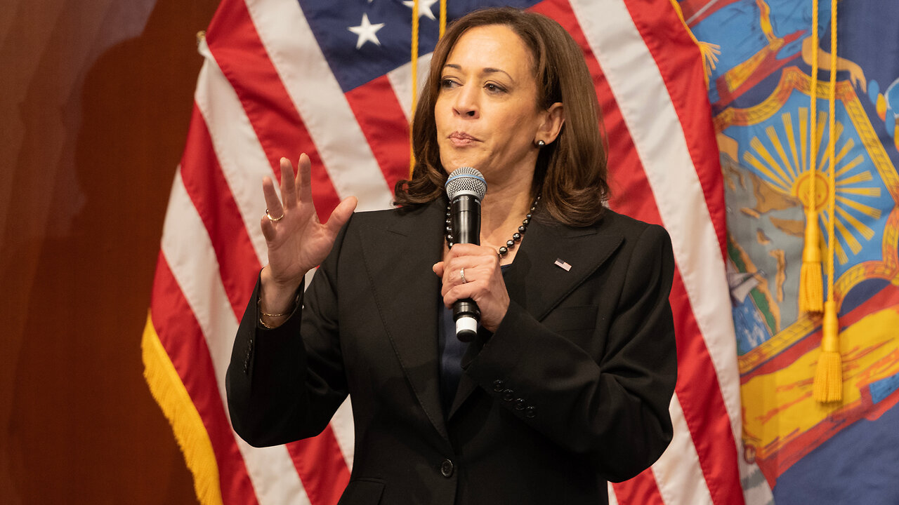 Kamala Wants to Abandon the Past
