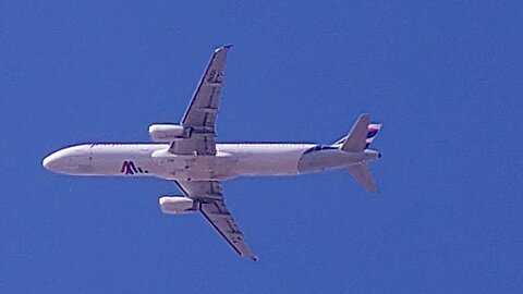 Airbus A321 PT-MXH departing from Fortaleza to Rio de Janeiro to Fortaleza