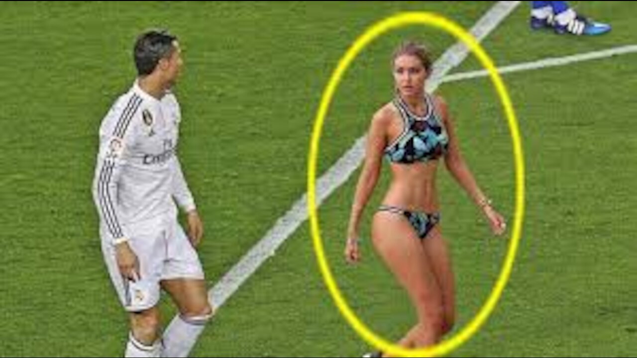 20 Most Funniest FootBall Moments ever - You Cant Ignore This Funny Moments