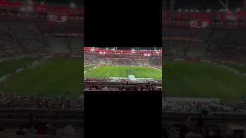 MARACANÃ ANTES DE JOGO COMEÇAR E DEPOIS DO COMEÇO DO JOGO.