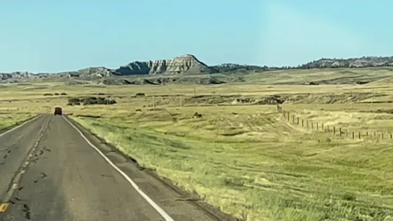 DAYS 35 & 36 / 2022 Wheat Harvest / July 20 & 21 (On the road headed for Jordan, MT)