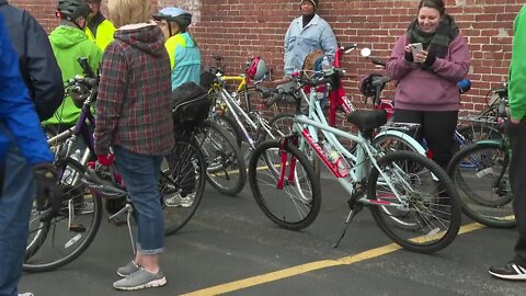 Slow Roll kicks of biking season