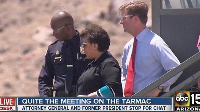 Judge Jeanine on tarmac meeting: Does Loretta Lynch think we're stupid?