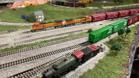 Pre-Review run of my alto SD40-2 BN #7036 & #6792