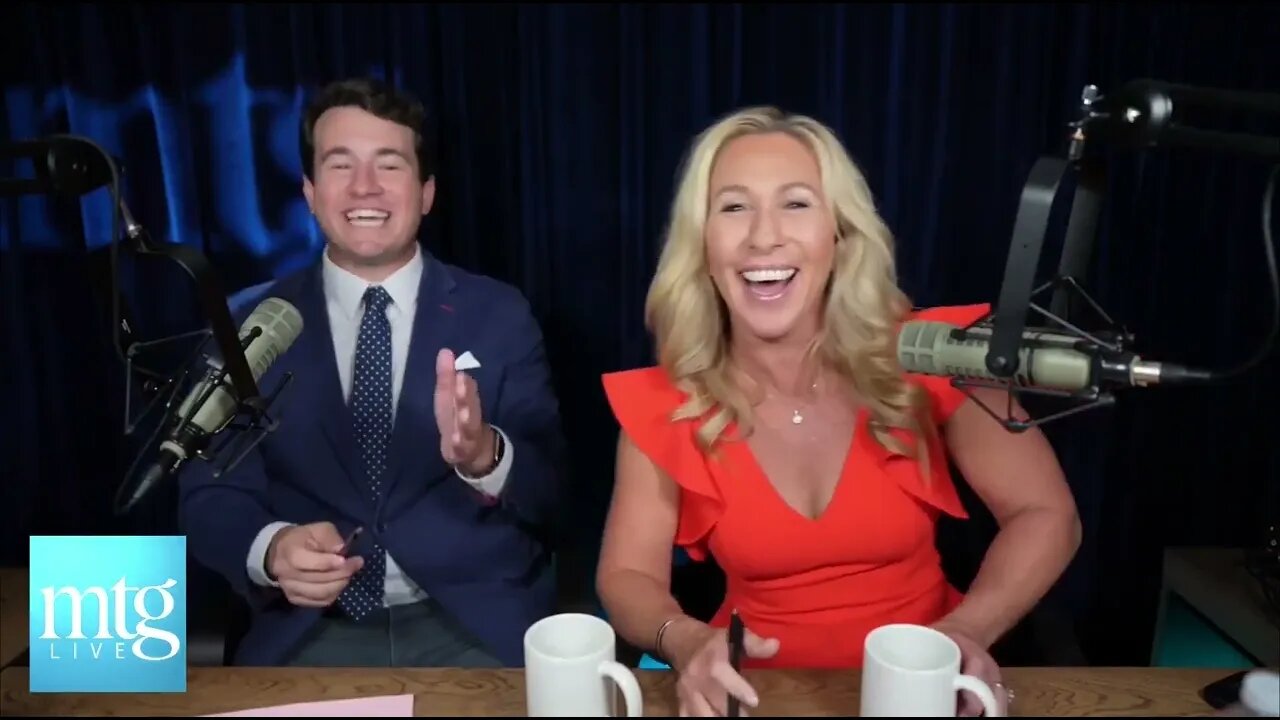 Hey AOC - What kind of “peaceful protest” requires fire resistant gloves?