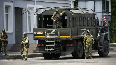 Russia Says It's Withdrawing Troops From Key Ukrainian City
