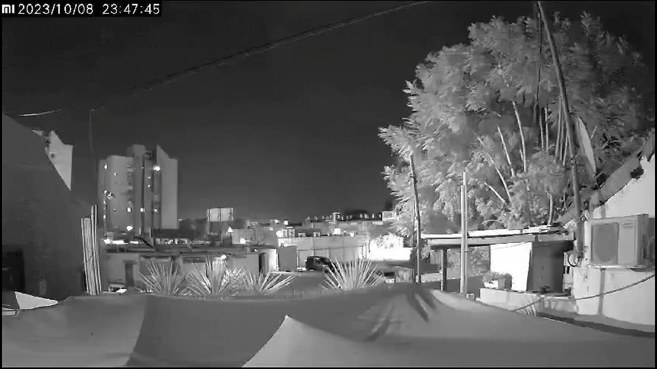 MISSILES LANDING IN TOWN OF ASHKELON