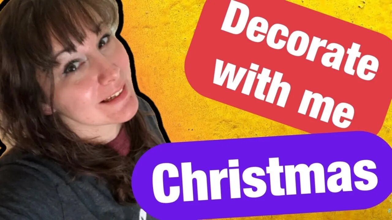 Christmas Decorating / Decorate with Me / Small House Christmas Decorating / Small Space Decorating