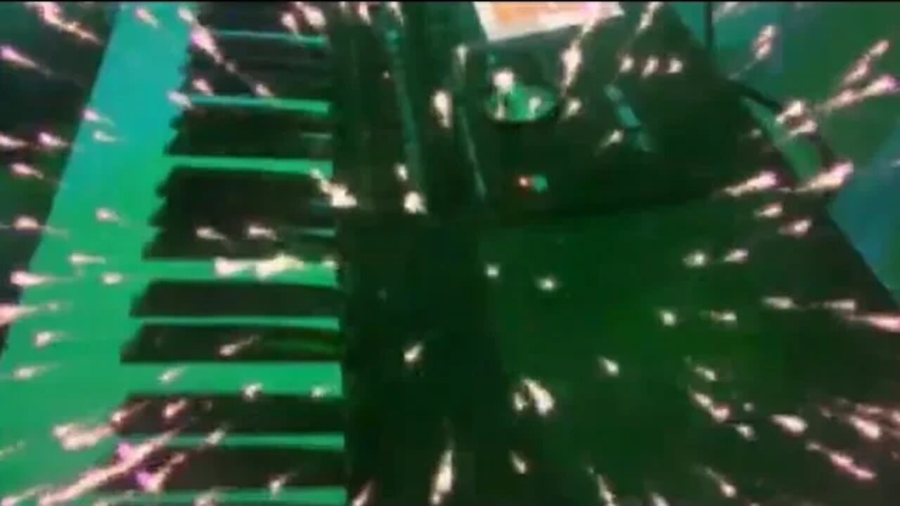 مقتطفات -- راي جديد -- Music video