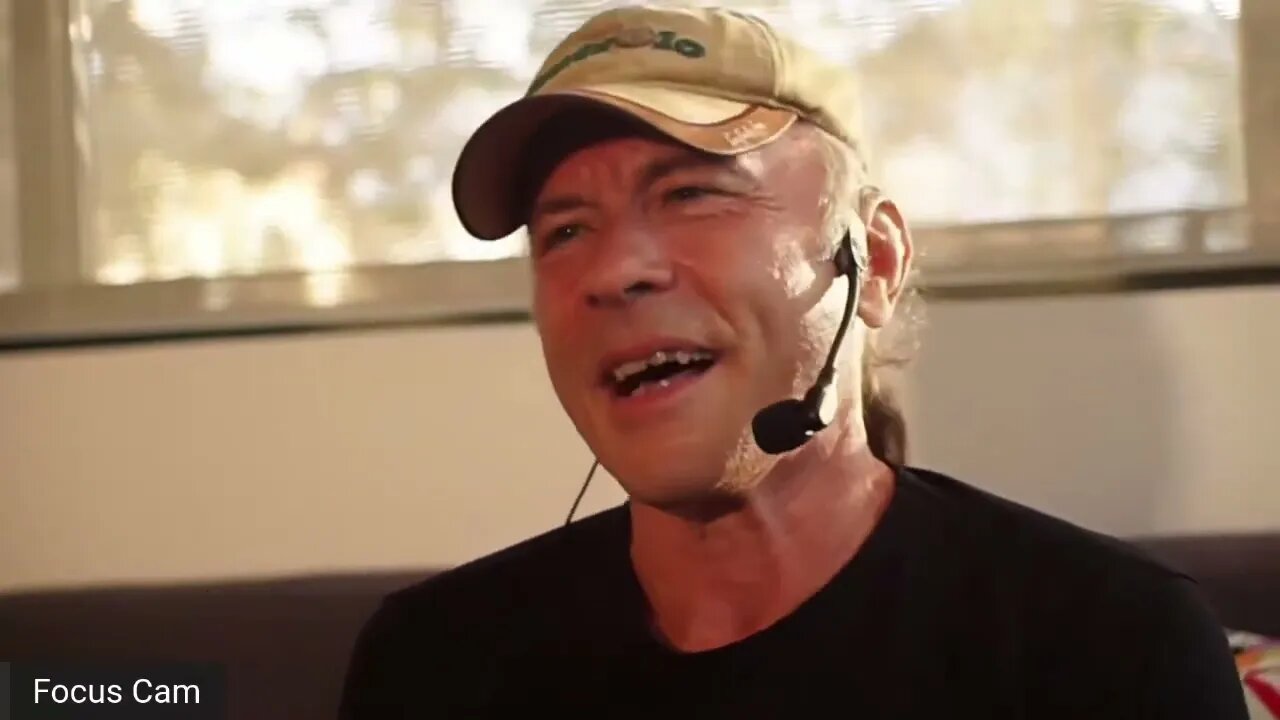 Bruce Dickinson Talks About Wanting to Box