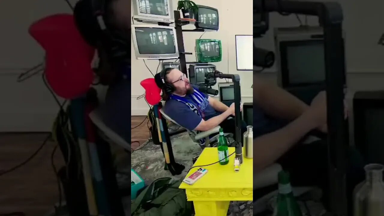 #SamHyde is based