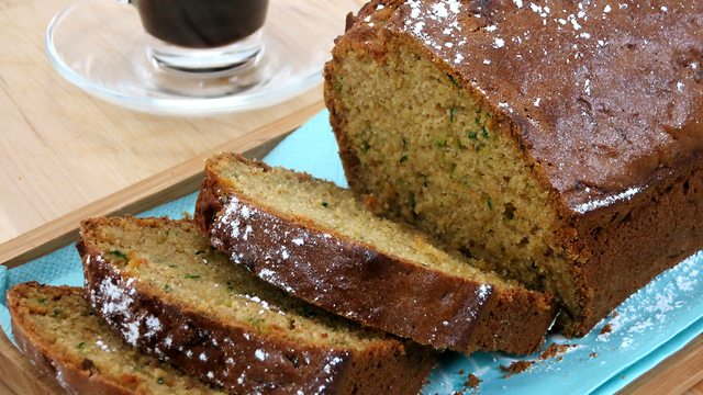 Süßes Zucchini Brot