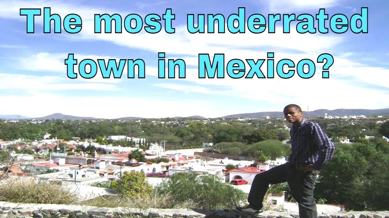 3 Reasons to Love This Town in Central Mexico (I Lived There!)