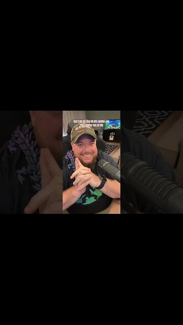 Funny Joke…🤣🤣🤣 #comedychannel #funny #makelaugh #comedy #laughallday #funnycomedy #comedyshow