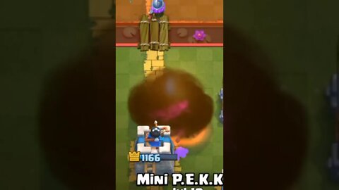 Lucky Musketeer - Clash Royale