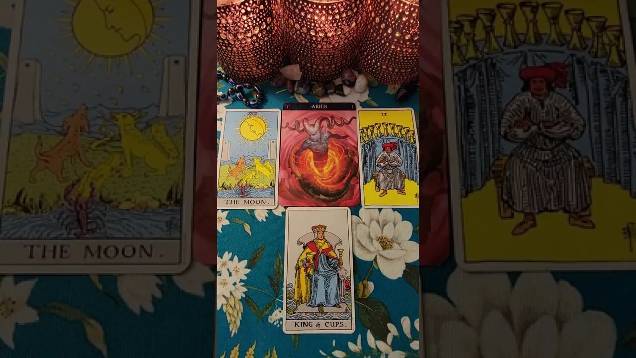 Aries ❤️ Your Past, Present & Future Tarot Reading #shorts