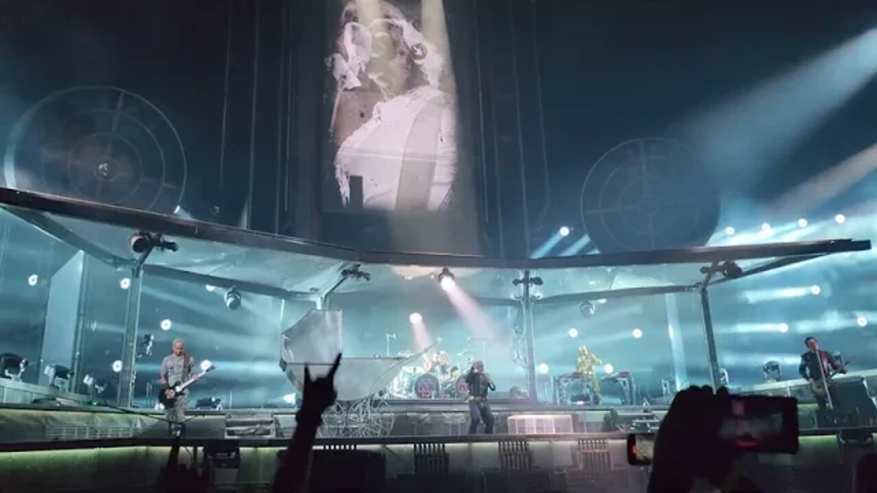 Rammstein in San Antonio song Puppe