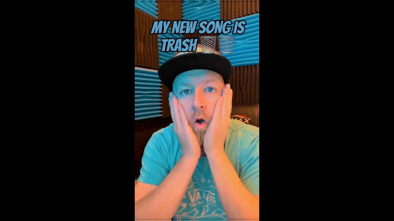 My friends said my new song is trash 😩😩