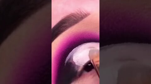 #shorts #makeup #eyeliner #makeupbeauty #makeuptutorial #eyemakeup #makeupgirl