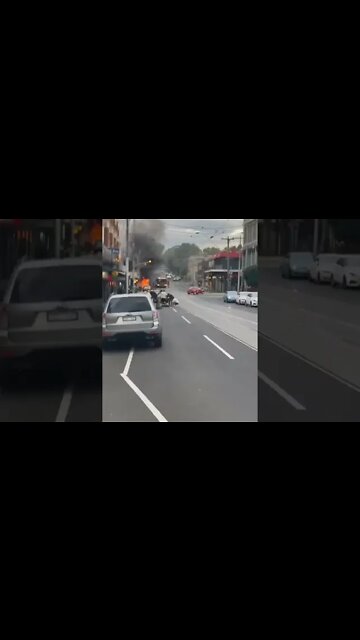 Australian man distressed by vaccine mandates sets himself and car on fire in Victoria.