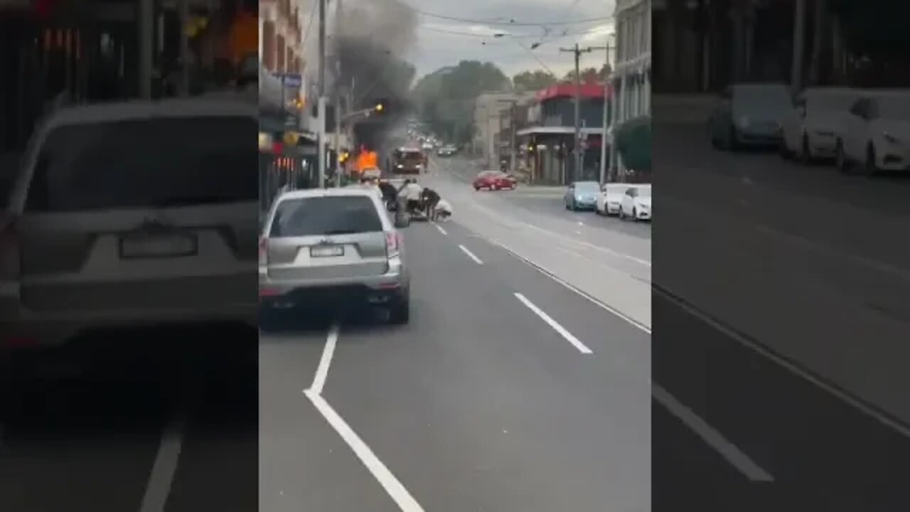 Australian man distressed by vaccine mandates sets himself and car on fire in Victoria.