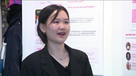 Two sisters from China graduate from MIAD with innovative senior projects