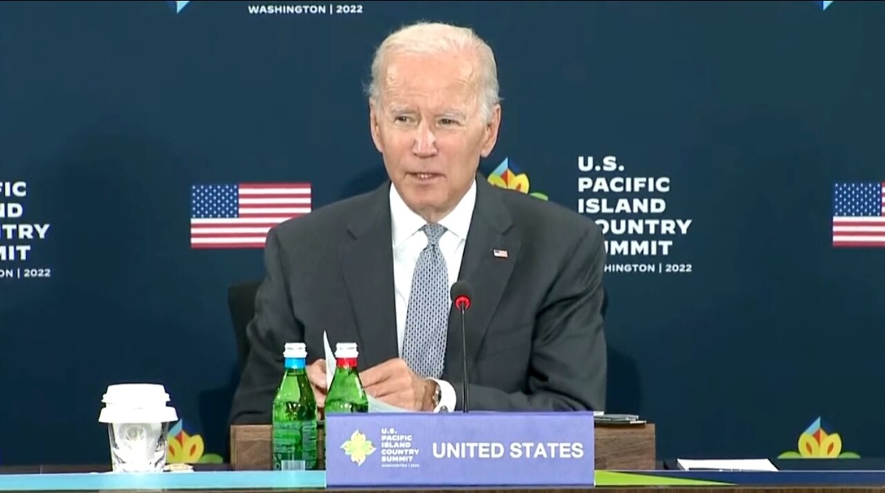 Biden Politicizes Hurricane Ian