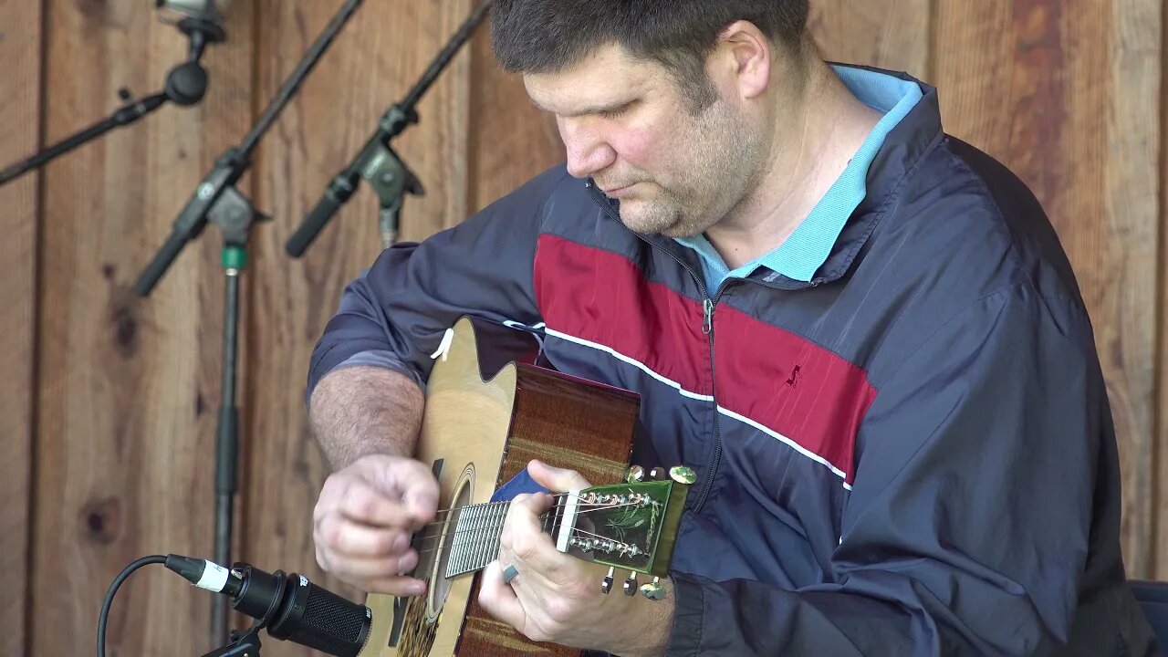 Winner of the 2022 Wayne Henderson Guitar Contest - Ben Cockman - Blackberry Blossom