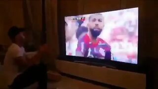 Thiago Maia em 2019 vendo a final da Libertadores em Lima torcendo pro Flamengo