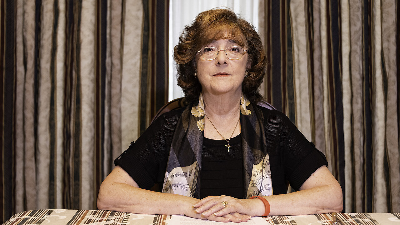 Vblog 077 Adventures in the Word with Mary / Philadelphia-The message