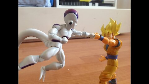 Frieza Vs Goku Stop Motion dragon ball Part 1