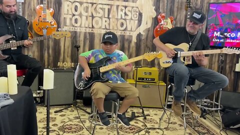 Jimi Hendrix - Redhouse jam by 9yr old #jeckrox & Arnie Newman #blues #hendrix #dallasguitarshow