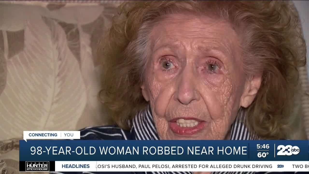 98-year-old Lemon Grove woman robbed in broad daylight