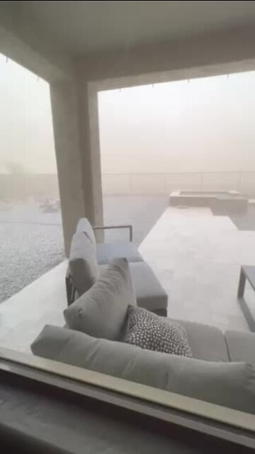 North Peoria dust video by Jodi Richards