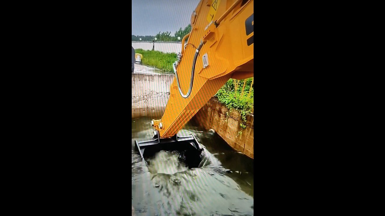 The Bulldozer is the primary heavy duty equipment for any civil engineering and construction