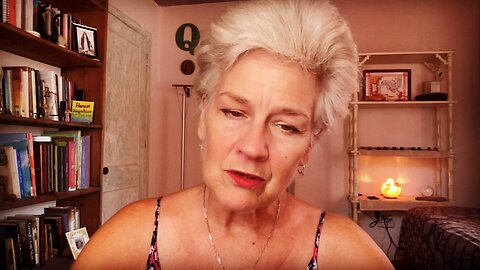 Lady Melody reads A Wrinkle in Time-episode 34